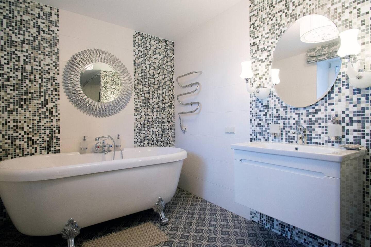 Luxury And Romance In Old Town Butas Riga