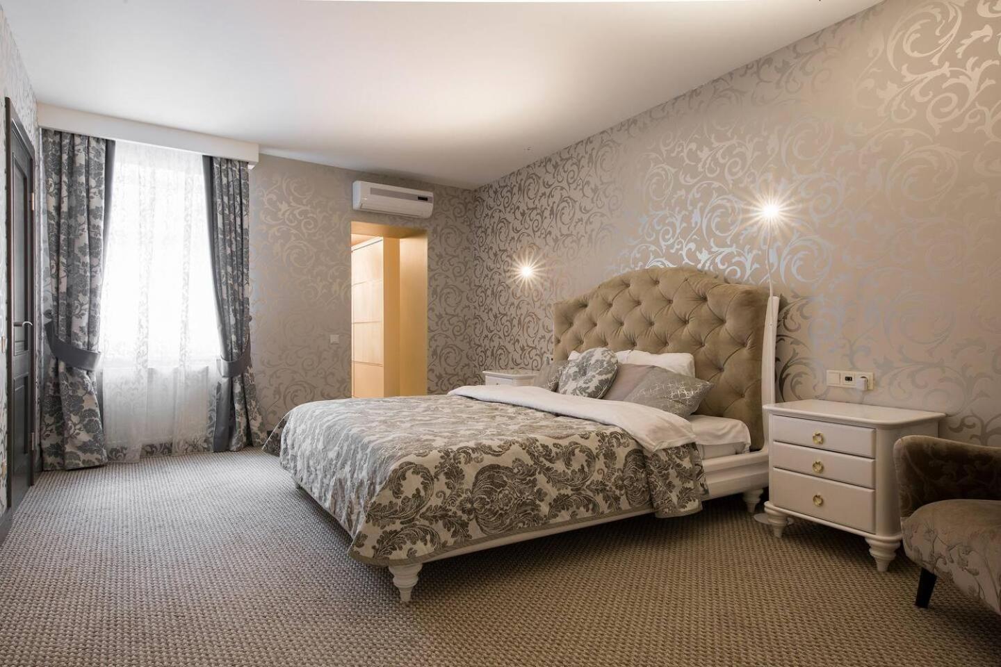 Butas Luxury And Romance In Old Town Riga