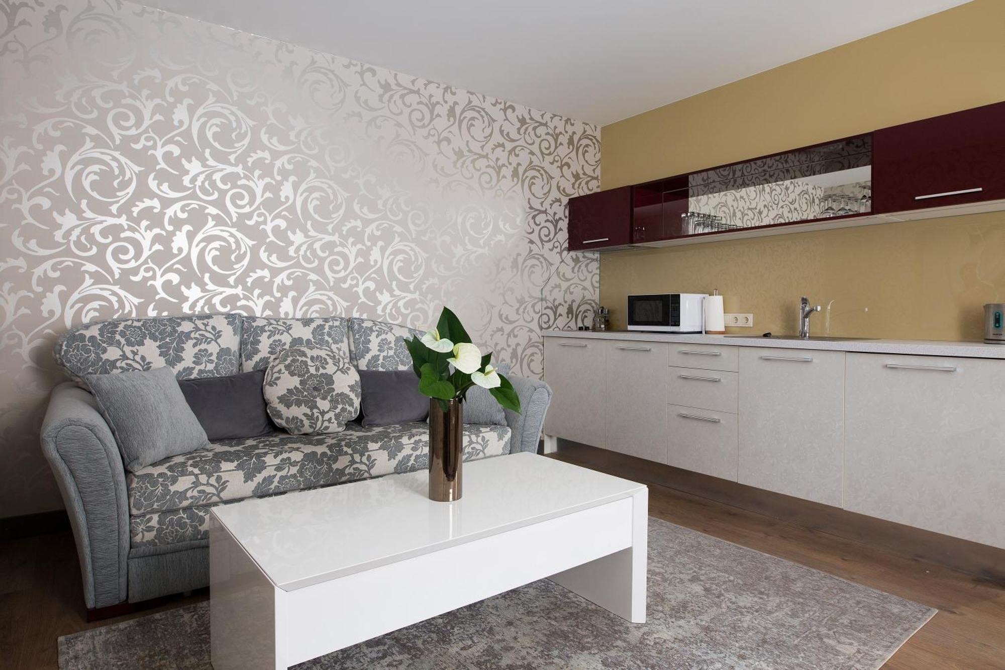 Butas Luxury And Romance In Old Town